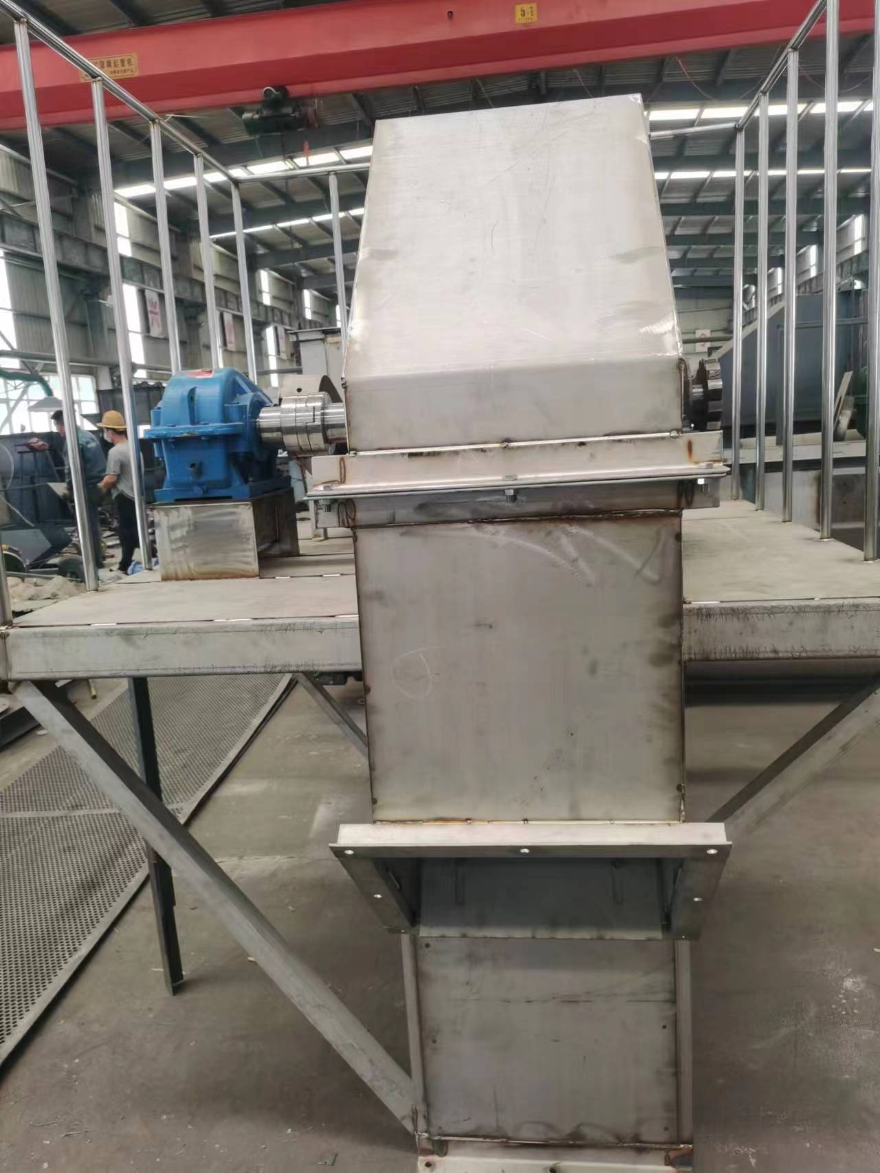 Z型提升機(jī)如何防止鏈條脫齒<div   id=